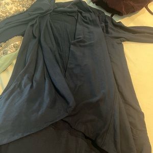 Athleta Pranayama Wrap/Cardigan - Navy